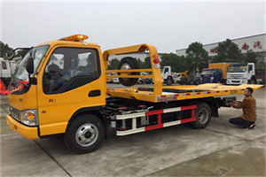 广南哪里有拖车服务