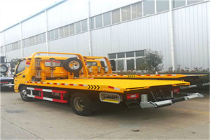 广南附近拖车救援搭电