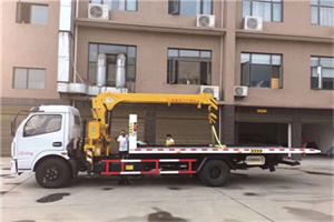 广南附近汽车轮胎更换